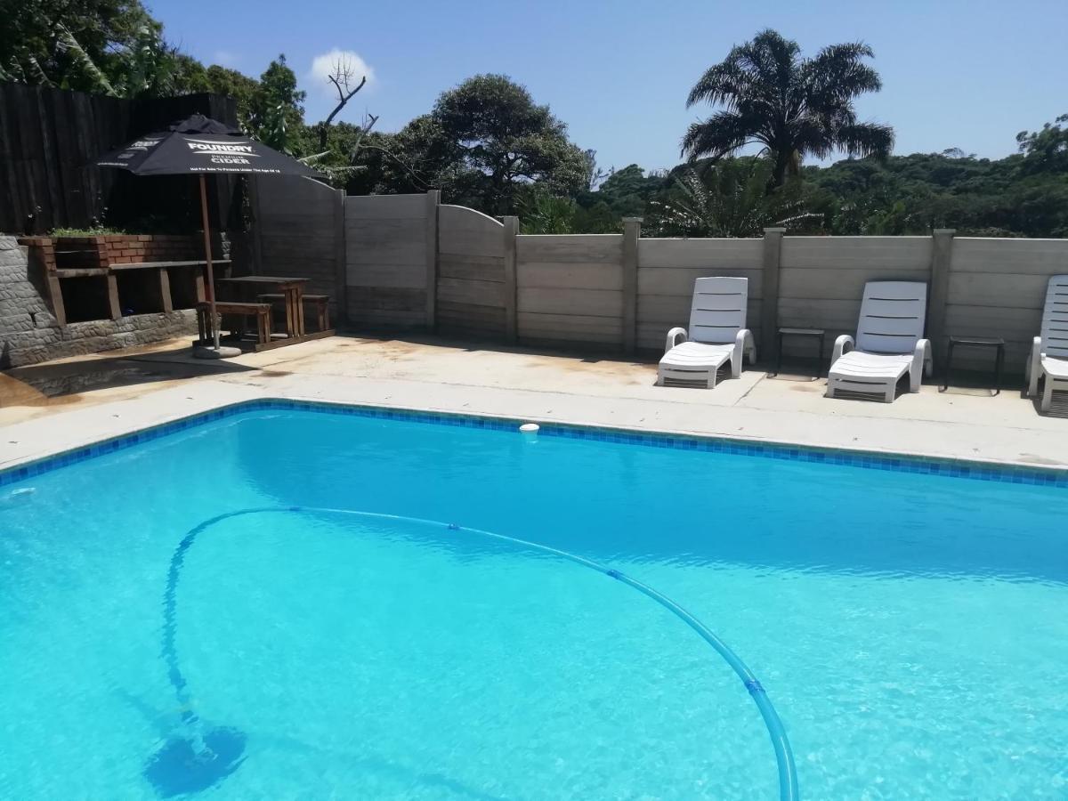 Poolside Guest House Port Shepstone Εξωτερικό φωτογραφία
