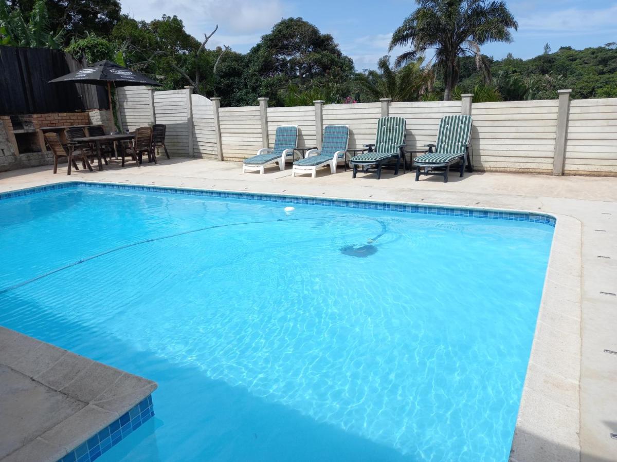 Poolside Guest House Port Shepstone Εξωτερικό φωτογραφία