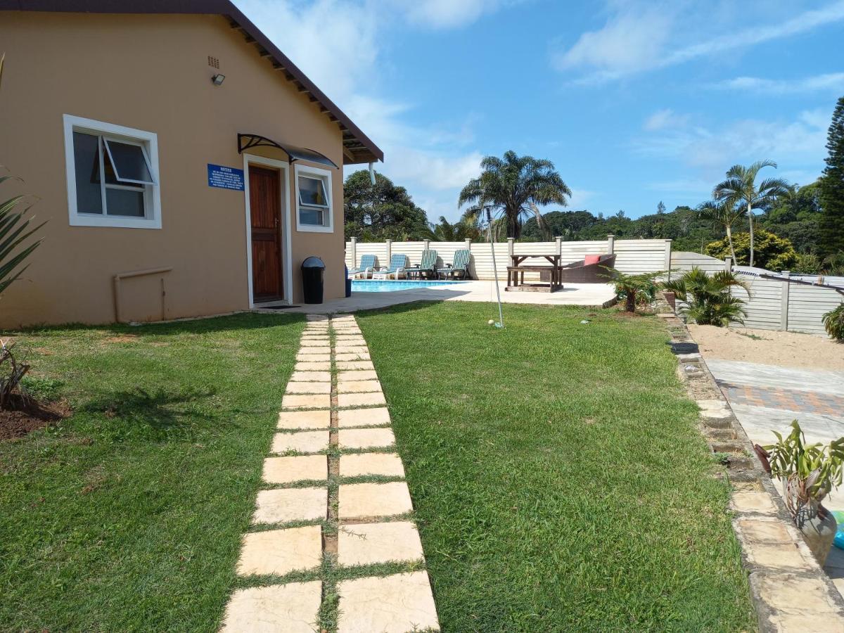 Poolside Guest House Port Shepstone Εξωτερικό φωτογραφία