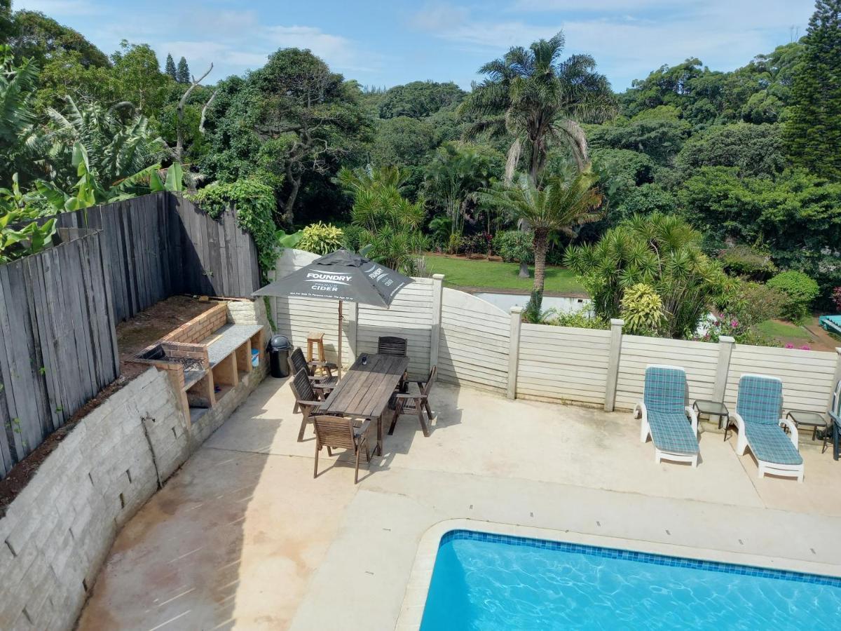 Poolside Guest House Port Shepstone Εξωτερικό φωτογραφία