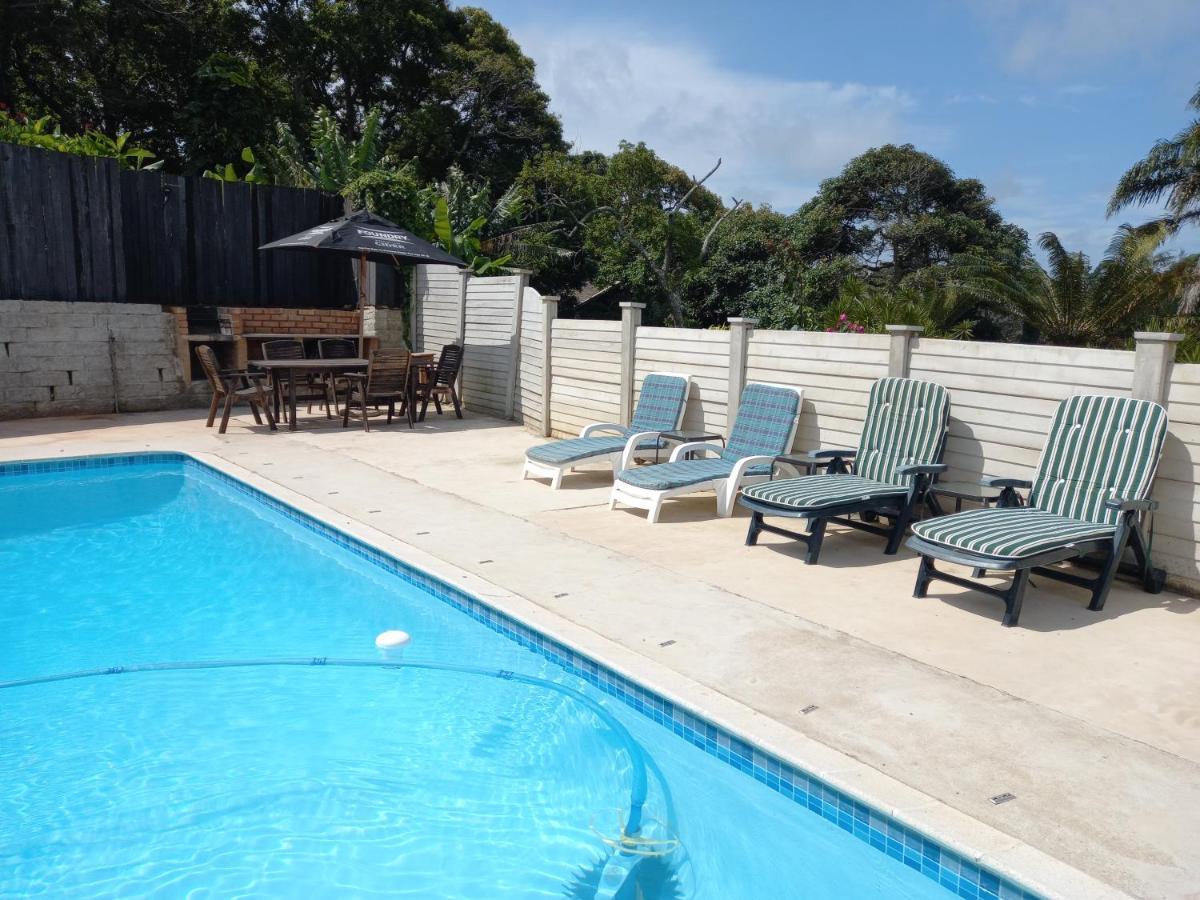 Poolside Guest House Port Shepstone Εξωτερικό φωτογραφία