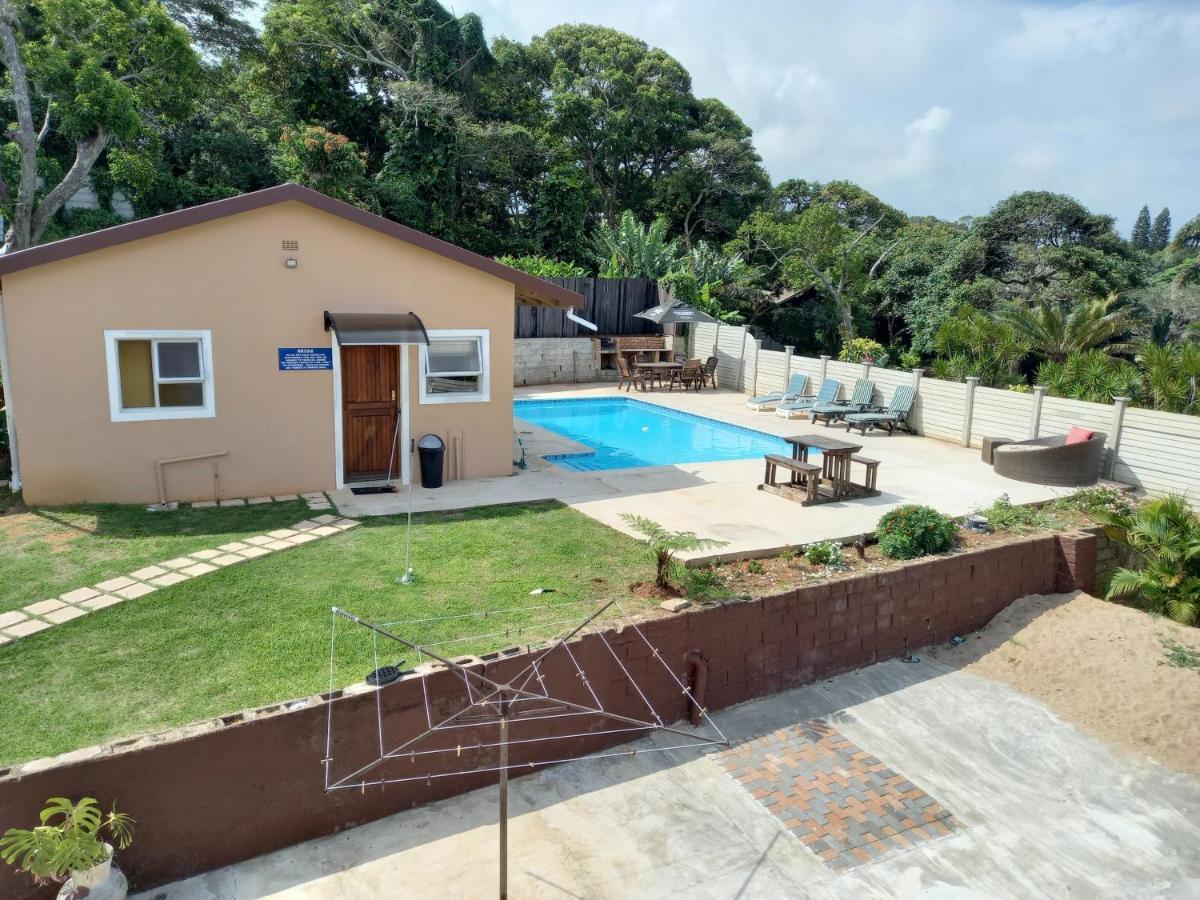 Poolside Guest House Port Shepstone Εξωτερικό φωτογραφία