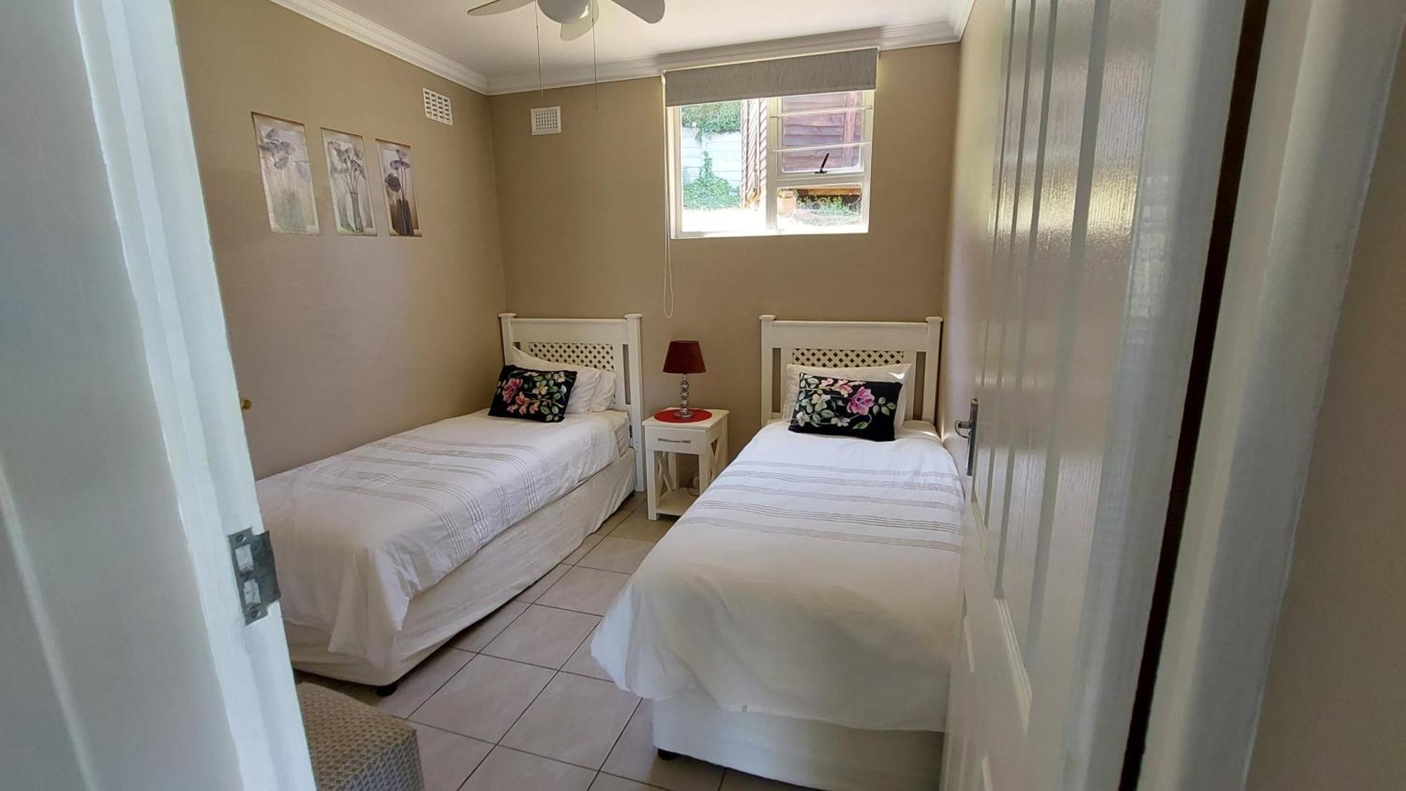Poolside Guest House Port Shepstone Εξωτερικό φωτογραφία